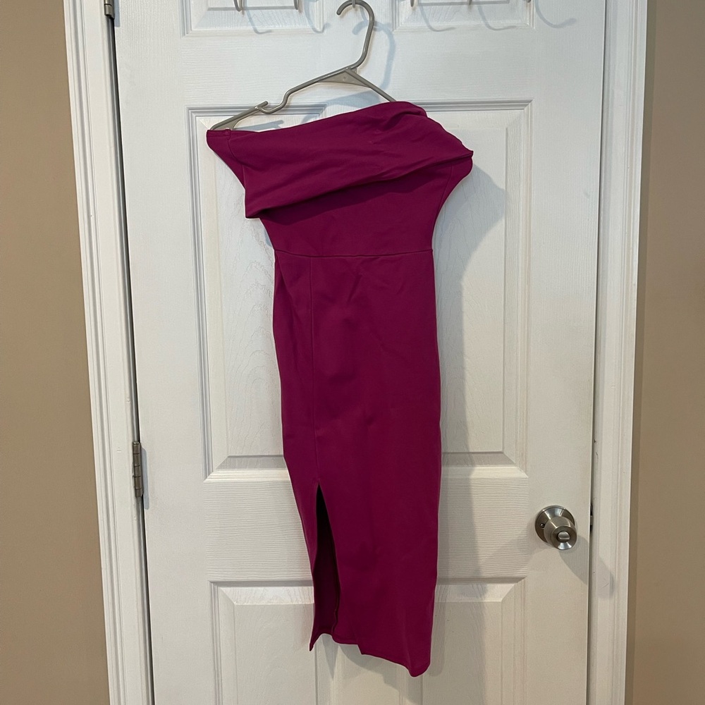 Lulu's One Shoulder Dress in Fuchsia